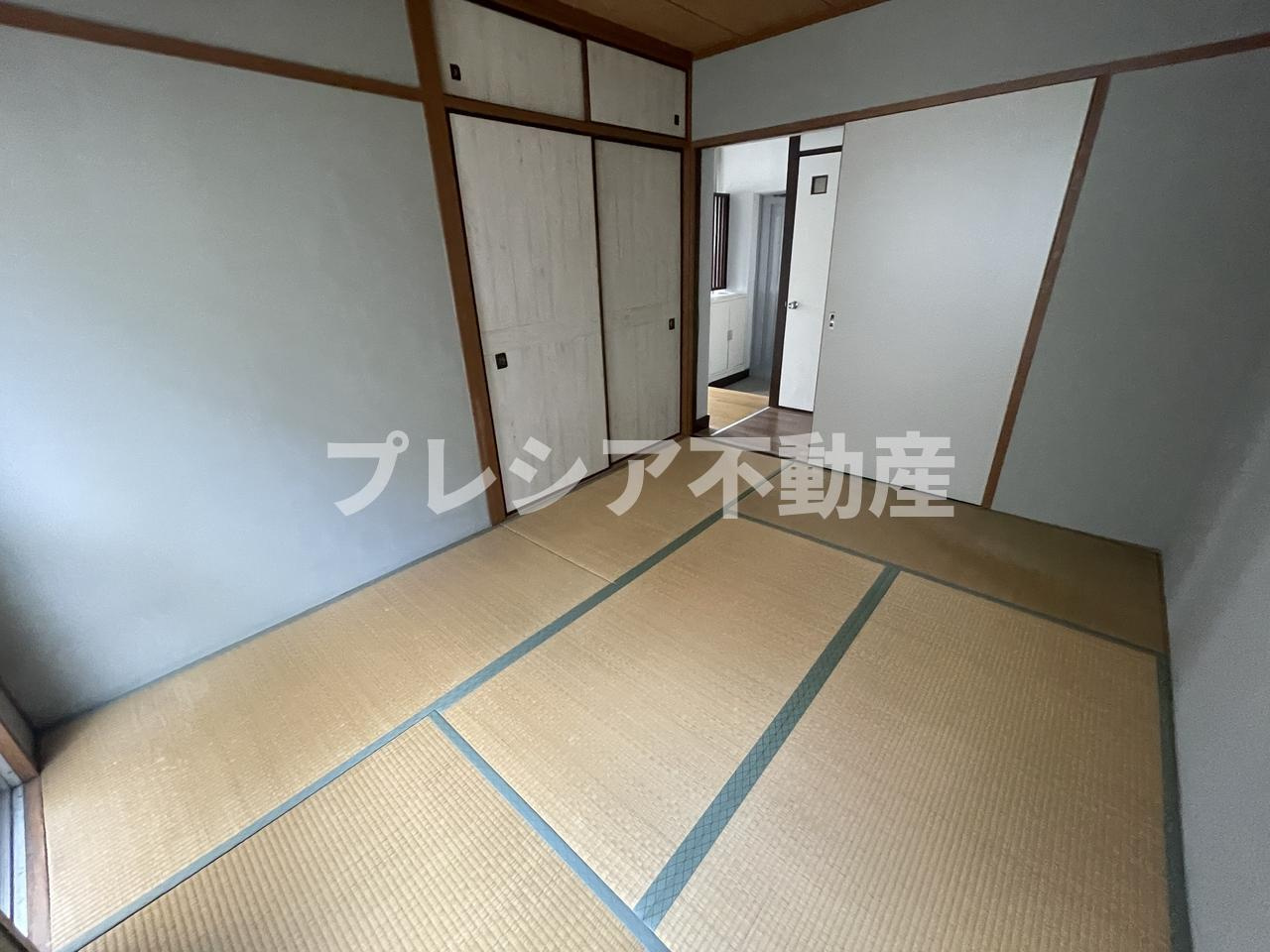青葉ハイツの和室