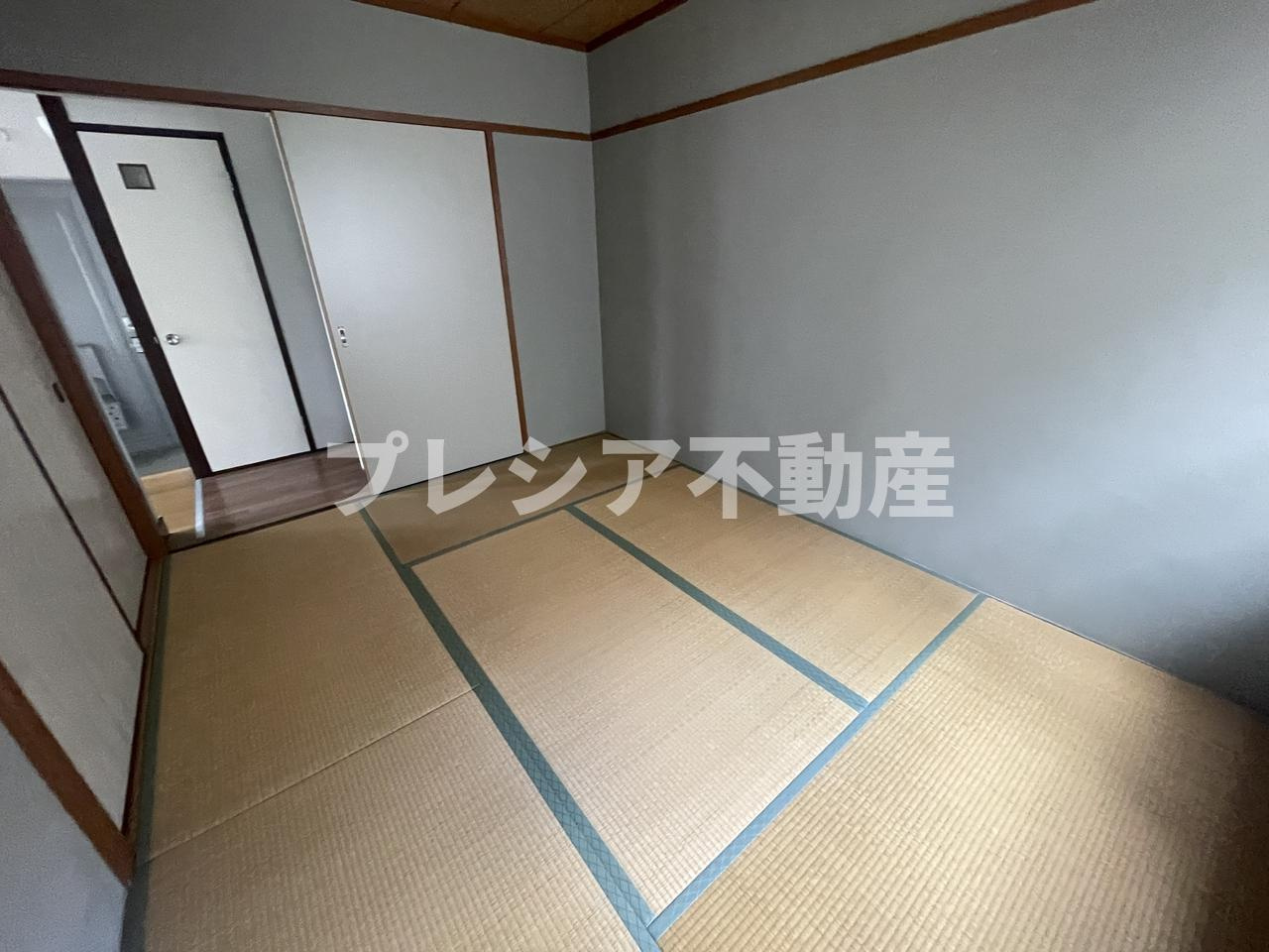 青葉ハイツの和室