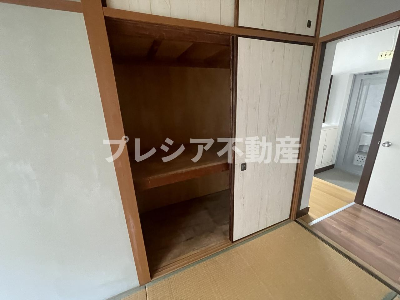 青葉ハイツの収納