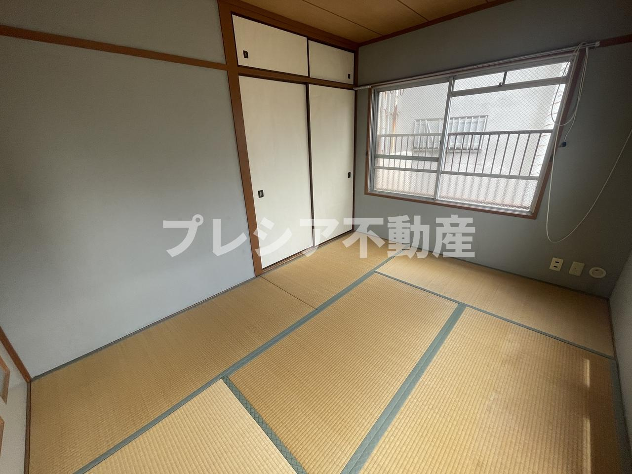 青葉ハイツの和室