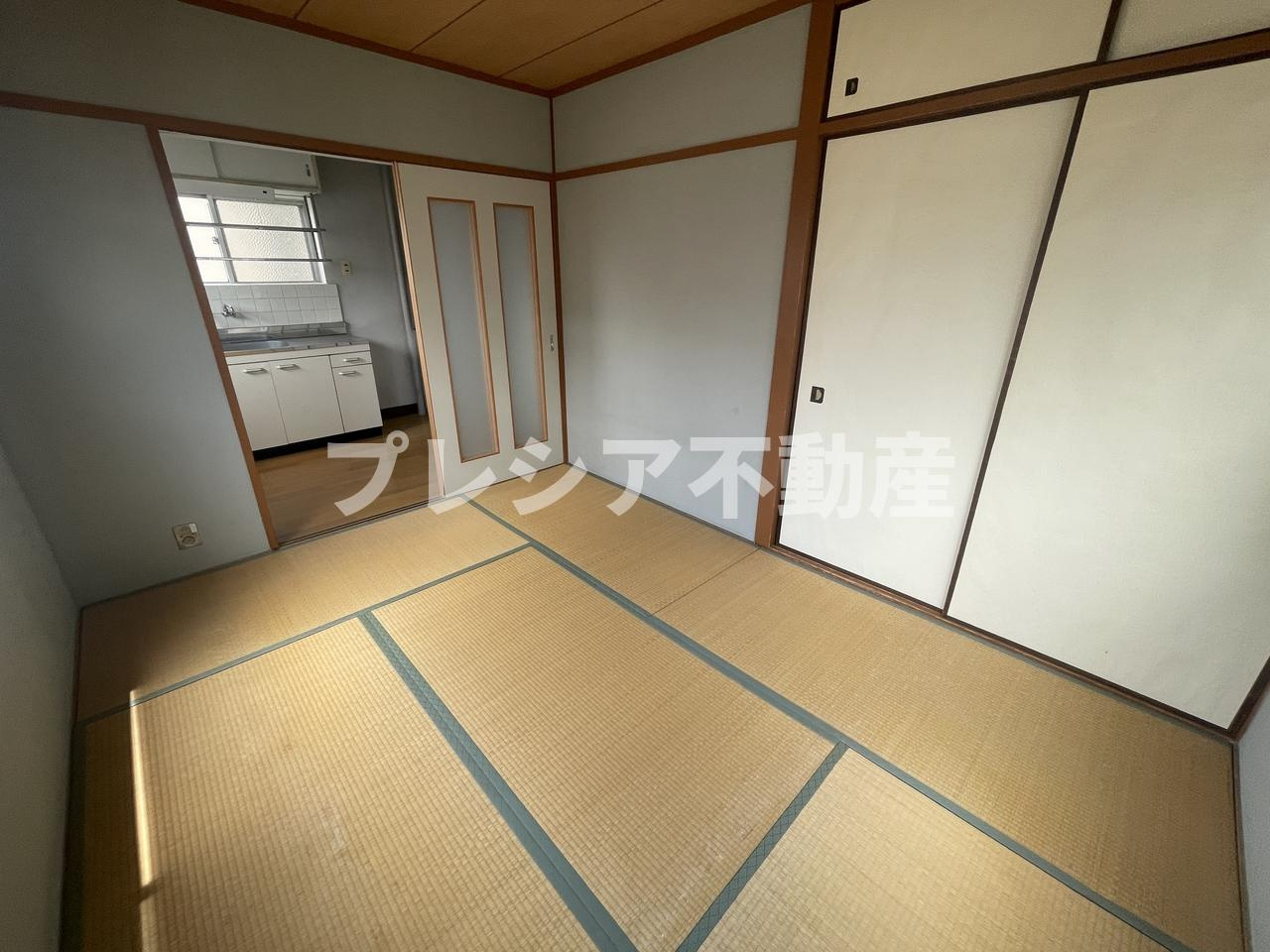 青葉ハイツの和室
