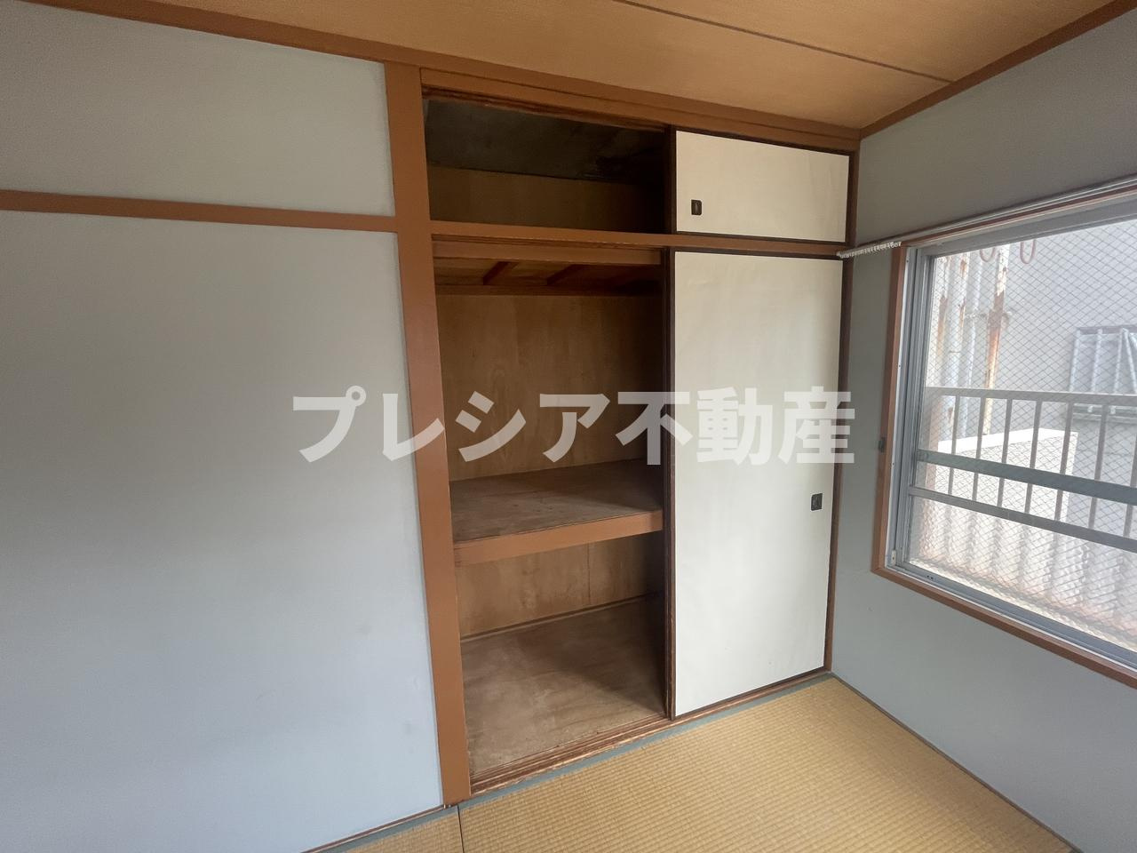 青葉ハイツの収納