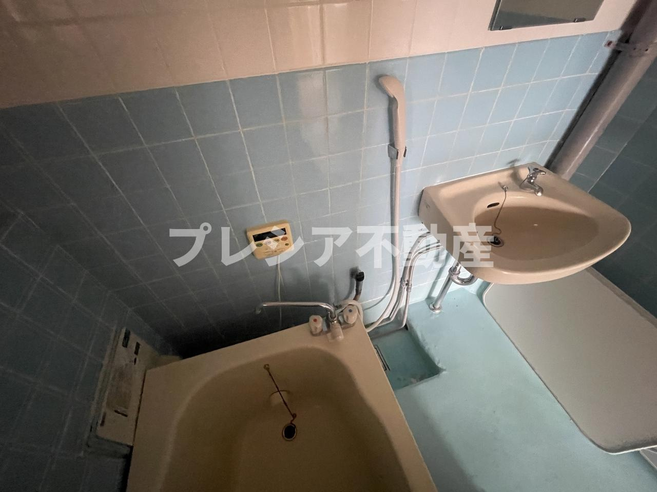 青葉ハイツの浴室