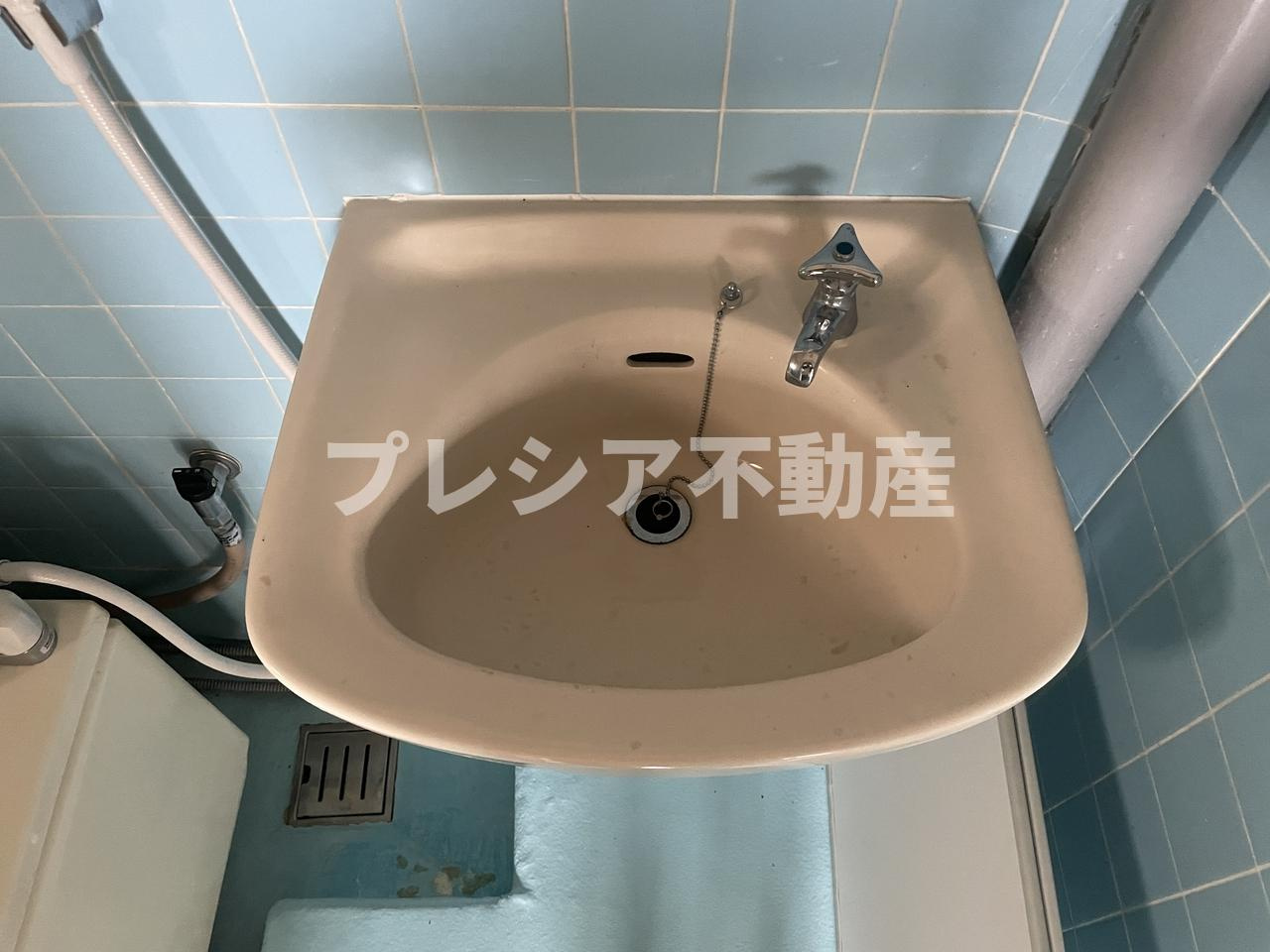 青葉ハイツの独立洗面台