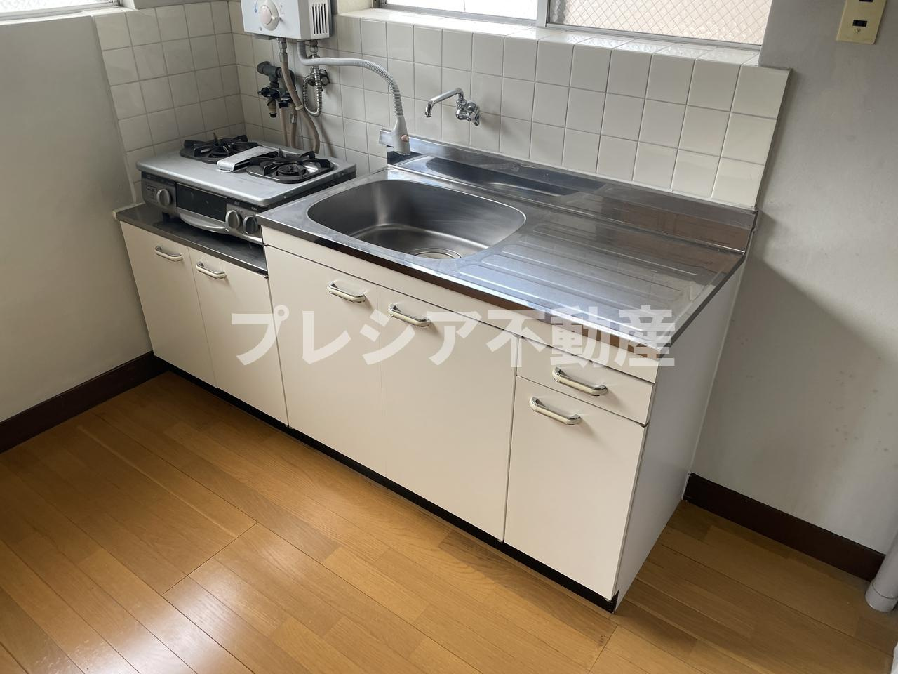 青葉ハイツのキッチン