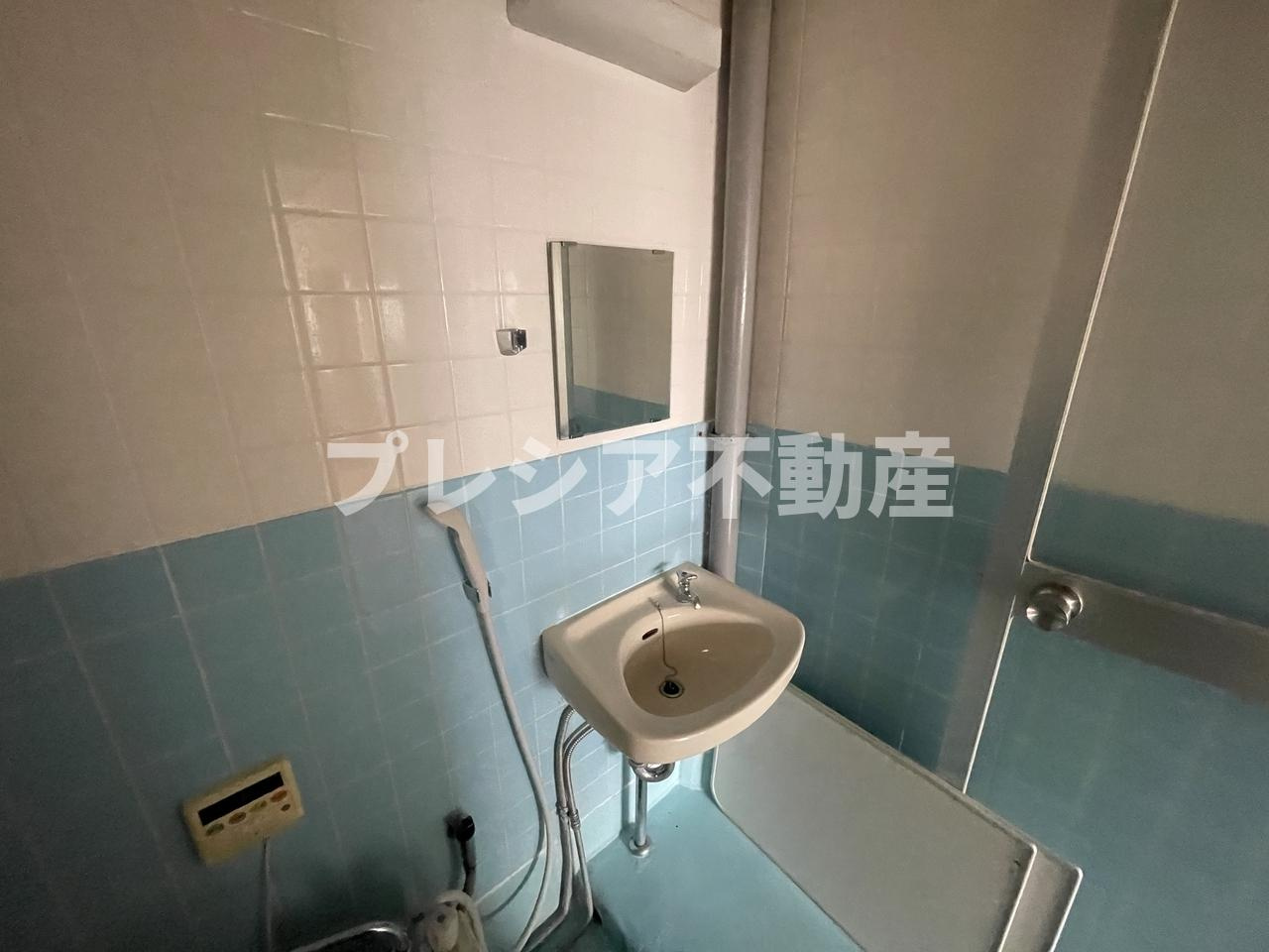 青葉ハイツの独立洗面台