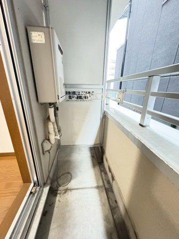 杉本ビルのバルコニー