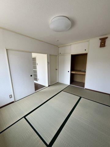 ハイツ恵那山B棟