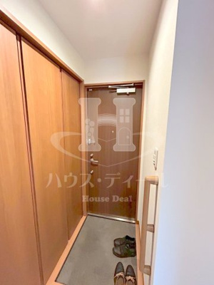 【玄関】 | ジョイフルガーデン金山町 | シンプルで使いやすい玄関です