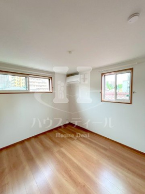 【寝室】 | ジョイフルガーデン金山町