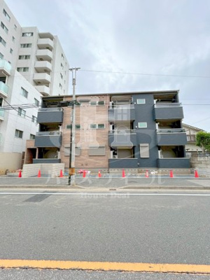 【外観】 | ジョイフルガーデン金山町 | おしゃれな外観です