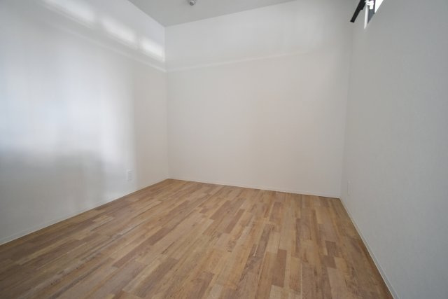 フェルザ西宮の洋室|4.8帖