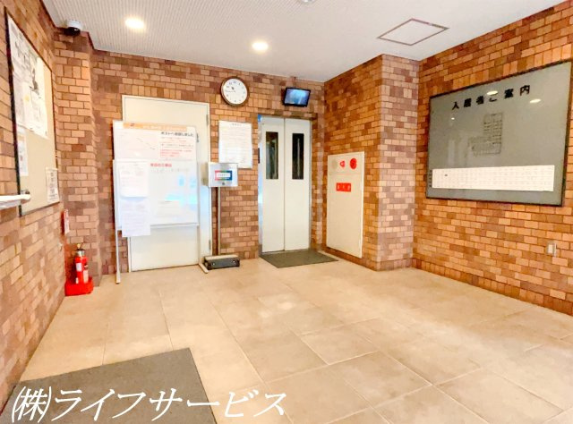 【エントランス】 | ファミールハイツ北大阪5号棟弐番館 | エントランス