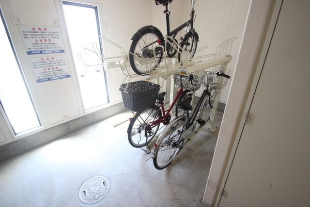 【その他共用部分】パレグレース鶴見