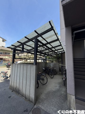 【その他共用部分】 | エンツォ今治 | 屋根付き駐輪場