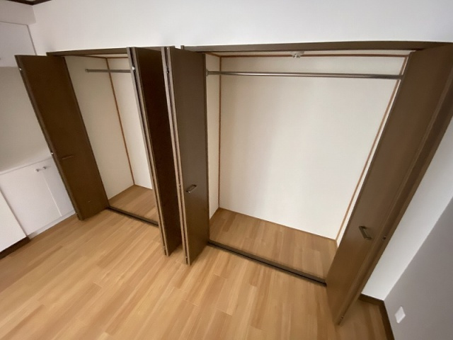 神戸市兵庫区塚本通５丁目の賃貸マンションの収納