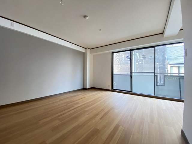 神戸市兵庫区塚本通５丁目の賃貸マンションの内装