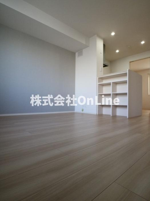 Luxtiaの居間・リビング