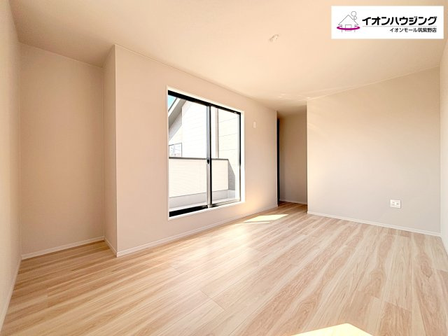 住宅ローンご相談ください。イオン銀行でお借入れると完済までずーっとイオンでお買い物すると５％オフ！詳しくは担当者まで！