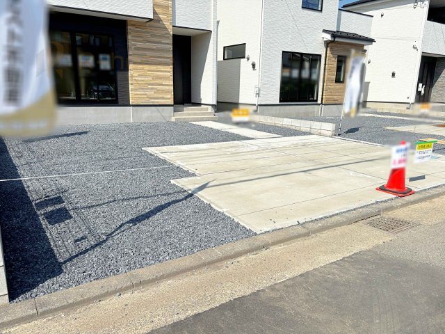 水戸市元吉田町2期　新築戸建て　1号棟の駐車場|カースペースは2台お停めいただけます♪