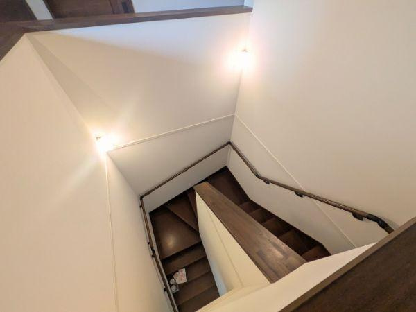 久原北　中古の内装|階段周辺