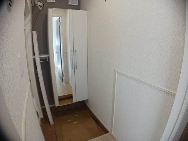 デールの玄関|明るい玄関です