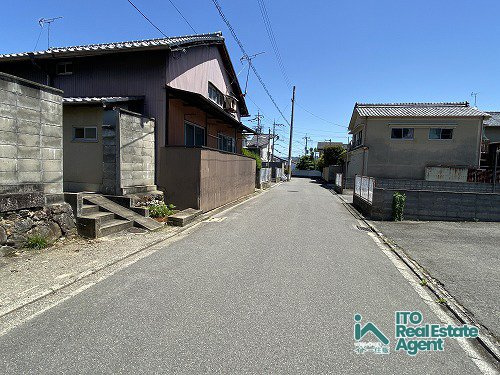 鷹峯南鷹峯町 新築戸建(1号棟)の前面道路含む現地写真