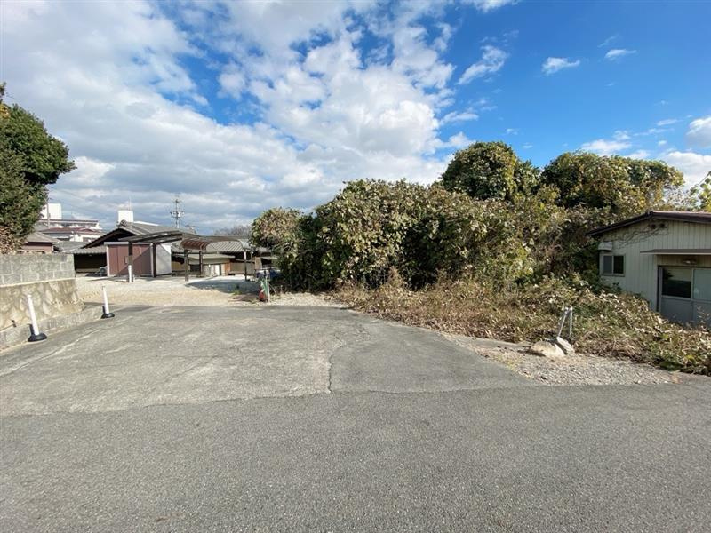 半田市亀崎町2丁目27,28