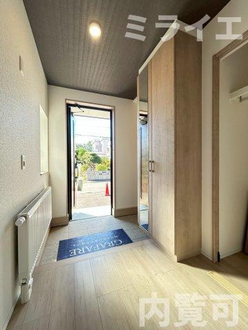 【新築戸建】札幌市中央区北20条西15丁目2棟の玄関