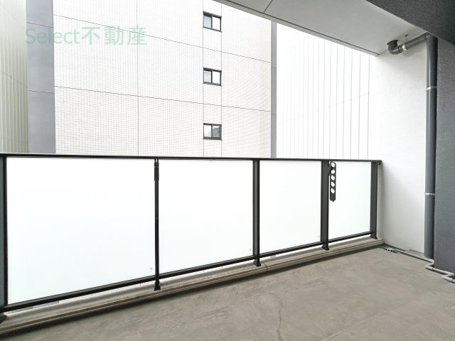 ルーエ池下のバルコニー