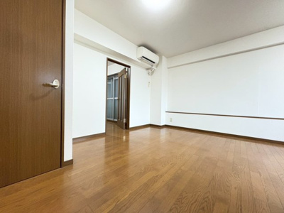 【寝室】 | 杉本ビル