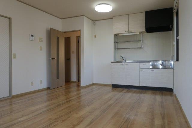 セジュールあいの居間・リビング