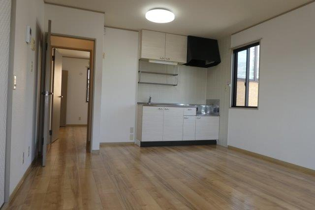 セジュールあいの居間・リビング