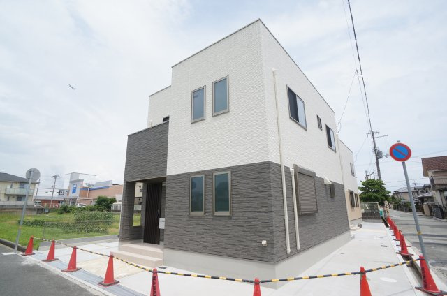 フジパレス戸建賃貸瑞原１丁目の外観