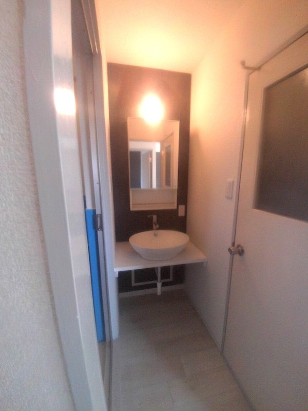 カルム魚住の洗面所