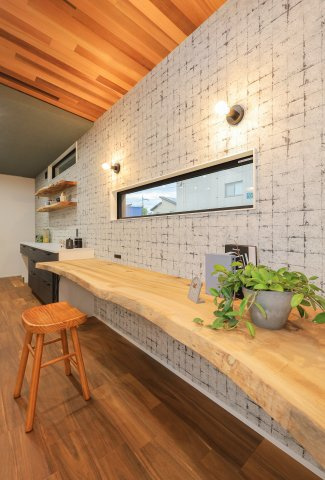 COLORSグリーンヒル草津市新堂町9区画のその他|～施工事例～天然木のスタディスペース♪