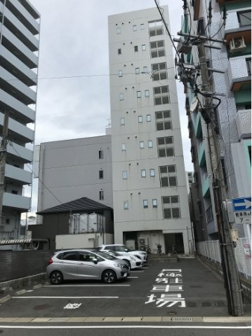 香椎ユーマイビルの駐車場