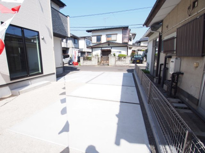 【駐車場】 | Erde　笹木野５期　１号棟