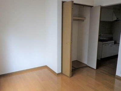 【洋室】 | アイディール新中野