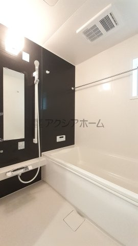 狭山市水野・全2棟　新築一戸建　2号棟　～駐車並列2台可～の浴室|雨の日のお洗濯にも嬉しい浴室乾燥機付きシステムバス