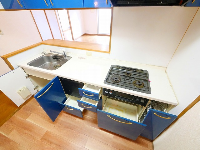 シティーコート富雄のキッチン|お料理しやすいキッチンです