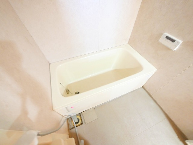 シティーコート富雄の浴室|落ち着いた空間のお風呂です