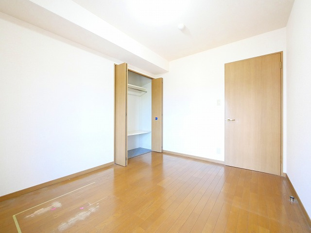 シティーコート富雄の寝室|使い勝手のいい寝室です