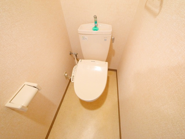 シティーコート富雄のトイレ|コンパクトで使いやすいトイレです
