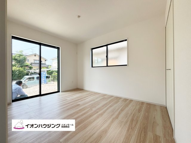 【筑紫野イオン3階にて10時〜21時まで営業中です！】 筑紫野イオンに来られた際は、お買い物ついでに気軽にお立ち寄りください♪ 所要時間20分程度の物件購入相談会も実施しております！