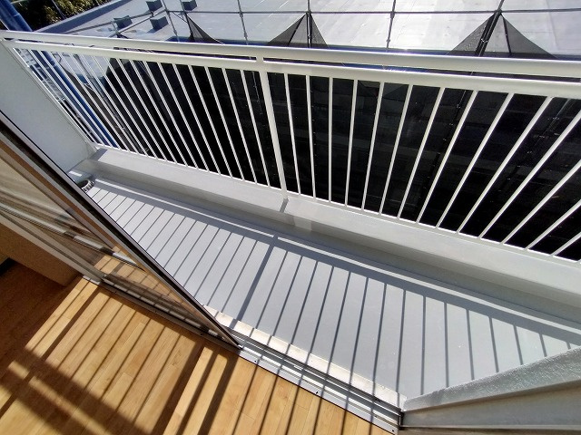 神戸市北区鈴蘭台西町１丁目の賃貸マンションのバルコニー