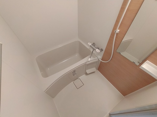 神戸市北区鈴蘭台西町１丁目の賃貸マンションの浴室