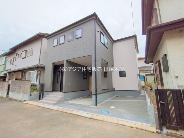 月々9万円台～　新築戸建　川越市霞ケ関北 第3の外観|前面道路が5ｍあるのでお車の出し入れもラクラクです♪