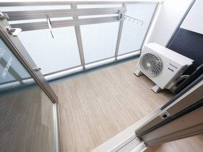 【バルコニー】 | プレサンス大国町アドロッソ | お洗濯にも便利なバルコニー付き