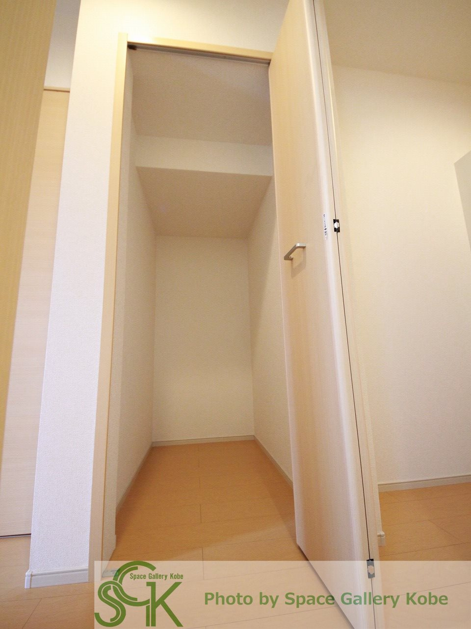 コリーヌ潮見が丘の収納|※お部屋により仕様が異なる場合があります。